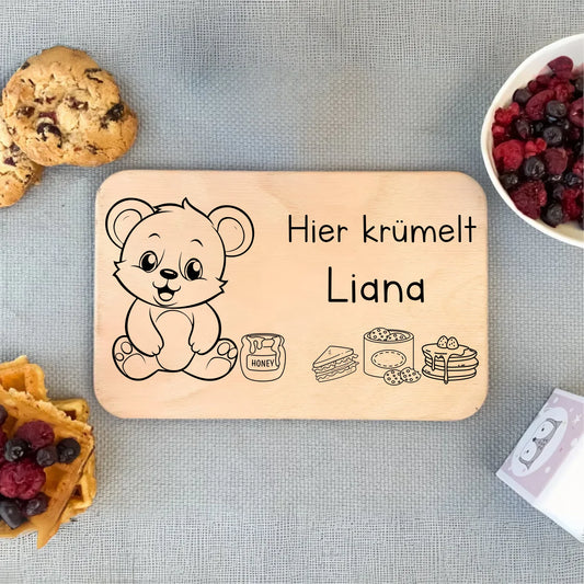 Individuelles Holzbrett für Kinder – personalisiertes Frühstücksbrett mit Namen und verspieltem Motiv, perfekt für Kita oder Zuhause