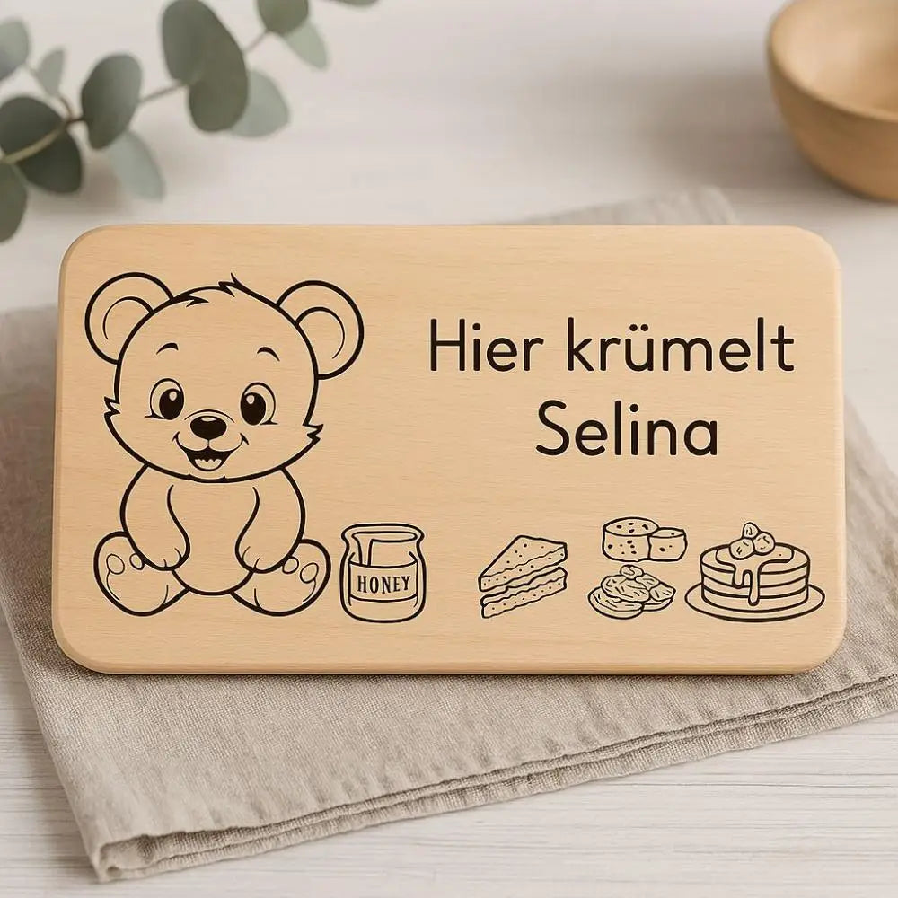 „Kinder-Frühstücksbrett aus Holz mit Namensgravur und Bärenmotiv“