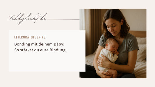 Junge Mutter hält ihr Neugeborenes liebevoll im Arm. Sanftes, warmes Licht betont die emotionale Bindung zwischen Mutter und Baby.