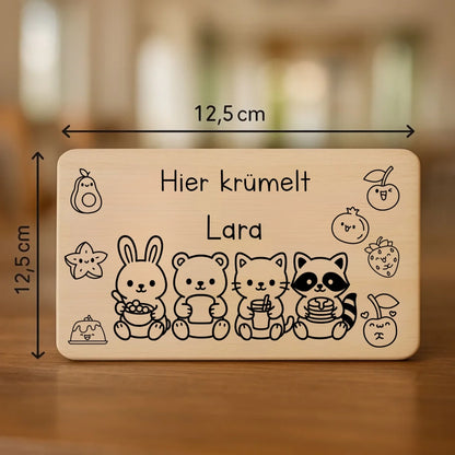 Individuell graviertes Frühstücksbrett für kleine Frühstücksprofis mit Tier-Illustrationen